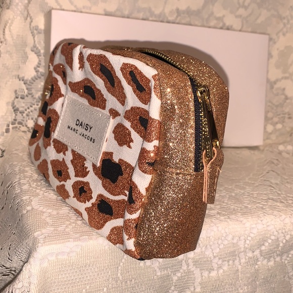 Daisy by Marc Jacobs - Picture 7 of 7